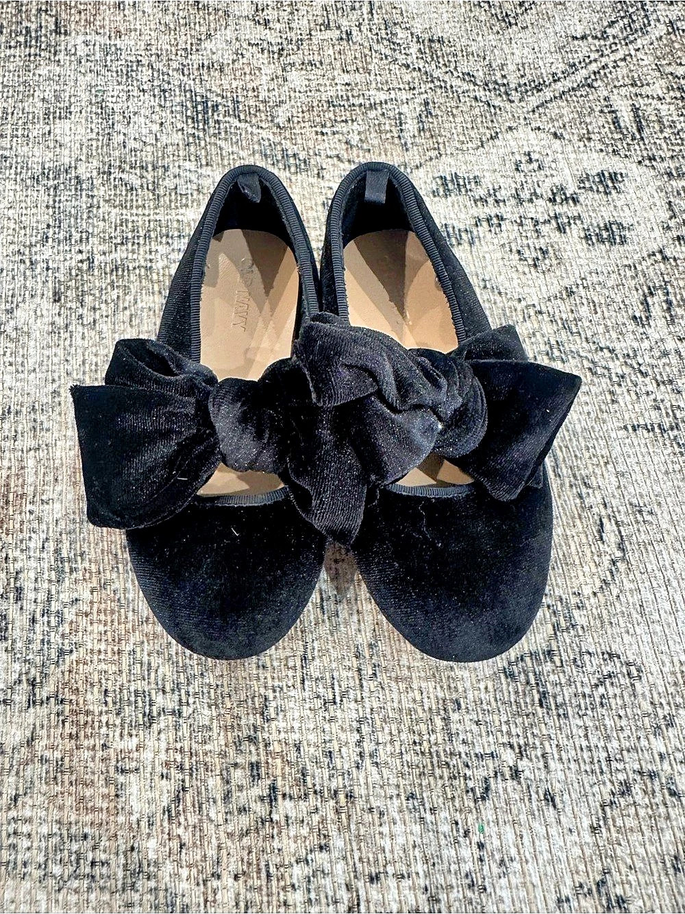 Old Navy Velvet Bow Flat for Toddler Girls Black US 8